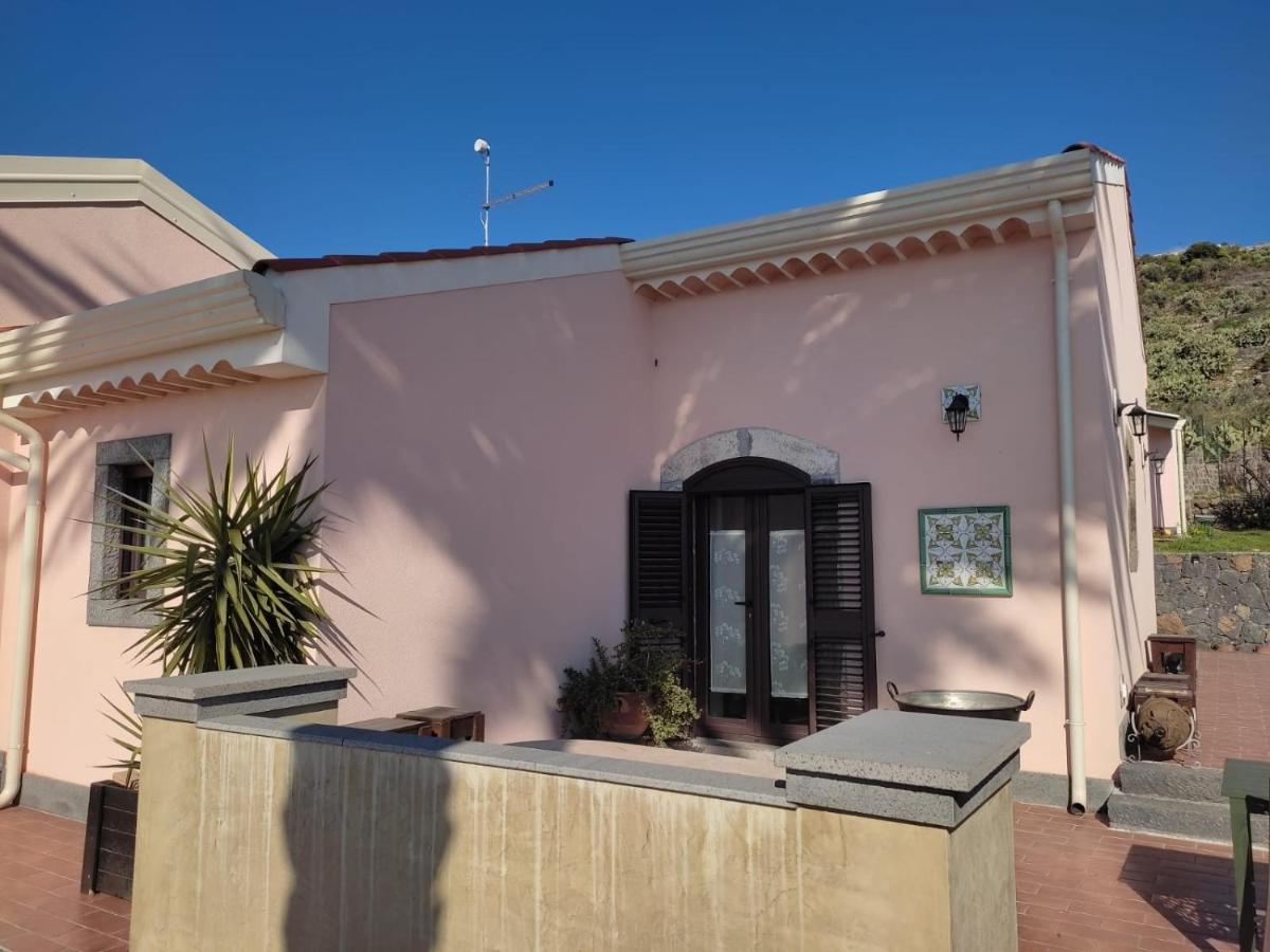 La Tana Di Luna Adrano Exterior photo