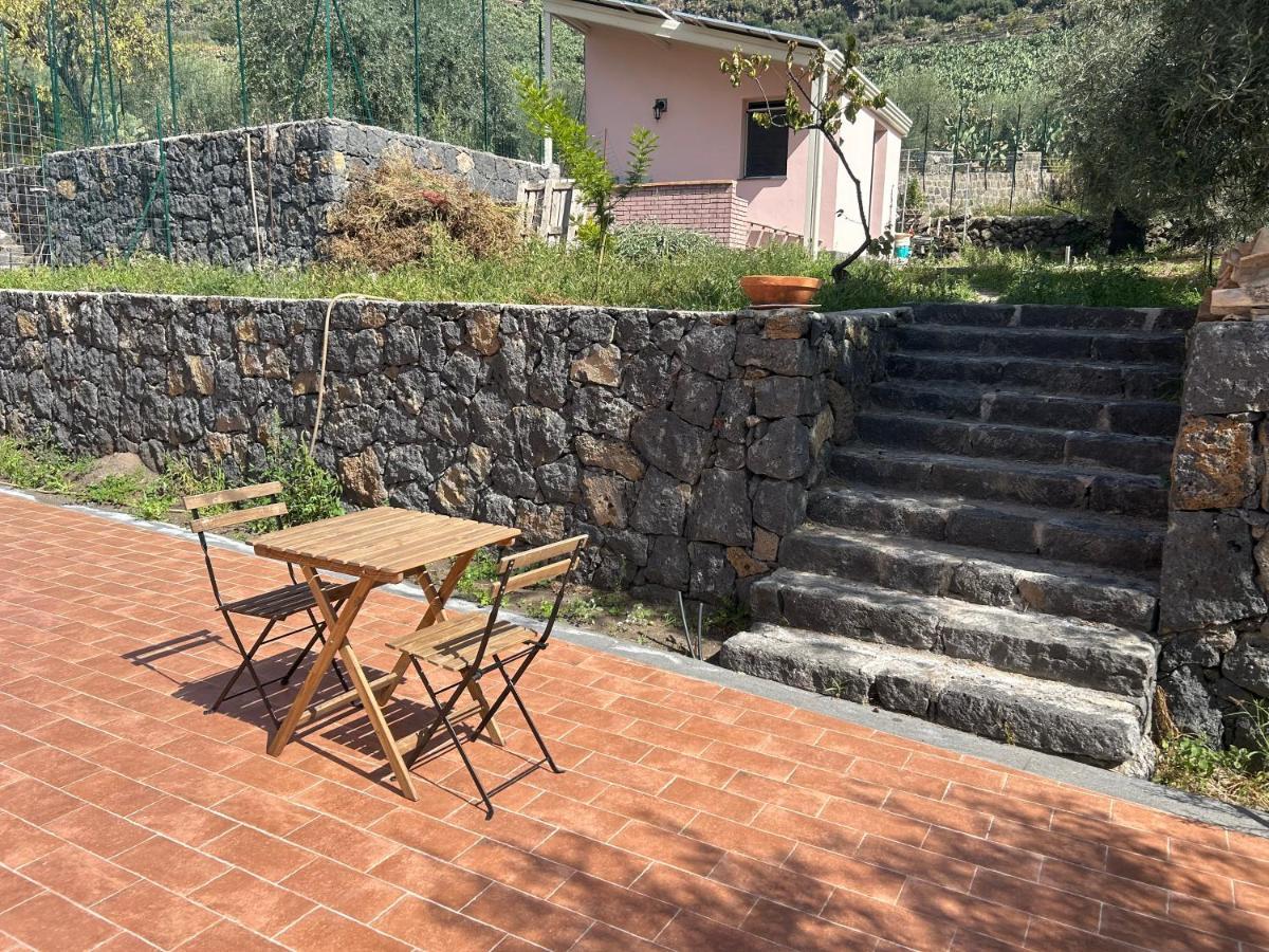 La Tana Di Luna Adrano Exterior photo